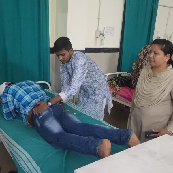 अवैध रेत खनन को लेकर गोलीबारी,दो ग्रामीण घायल….