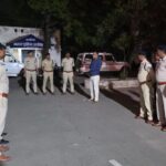 पुलिस ने की रात्रि कांबिंग गस्त – शहर के एक-एक गली/मोहल्लो में चलाया गया विशेष रात्रि/ कांबिंग गश्त।