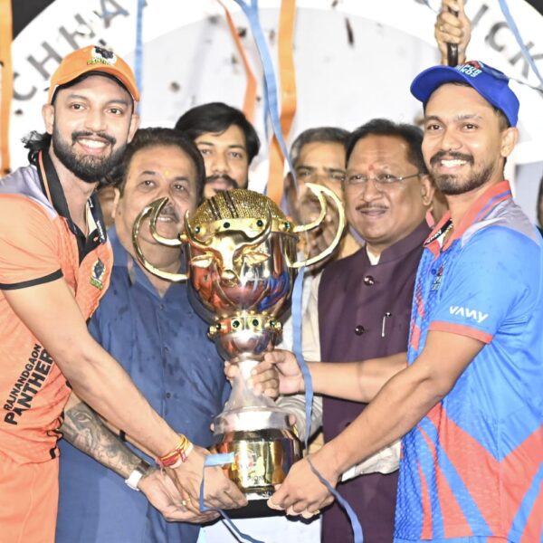 सीसीपीएल के फाइनल में रायपुर राइनोस और राजनांदगांव पैंथर्स टीम संयुक्त विजेता घोषित