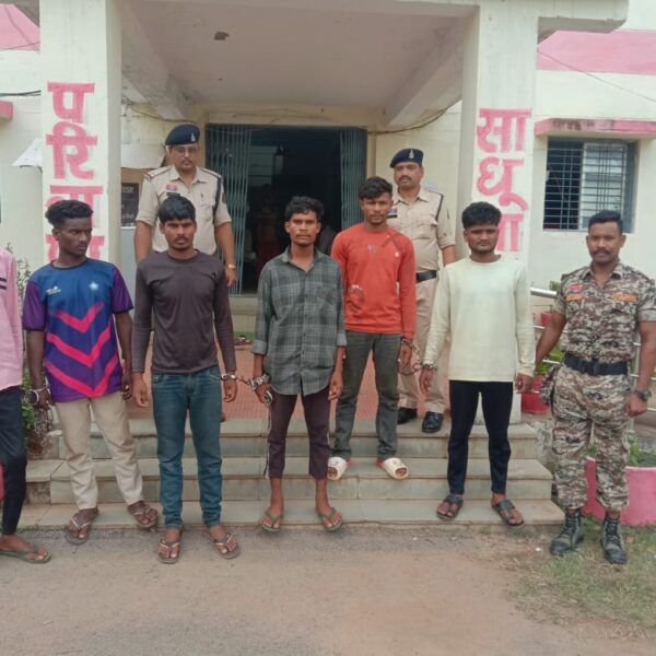 मोंगरा बैराज निर्माण स्थल से 18 बंडल छड़ चोरी का खुलासा – 6 आरोपी गिरफ्तार….