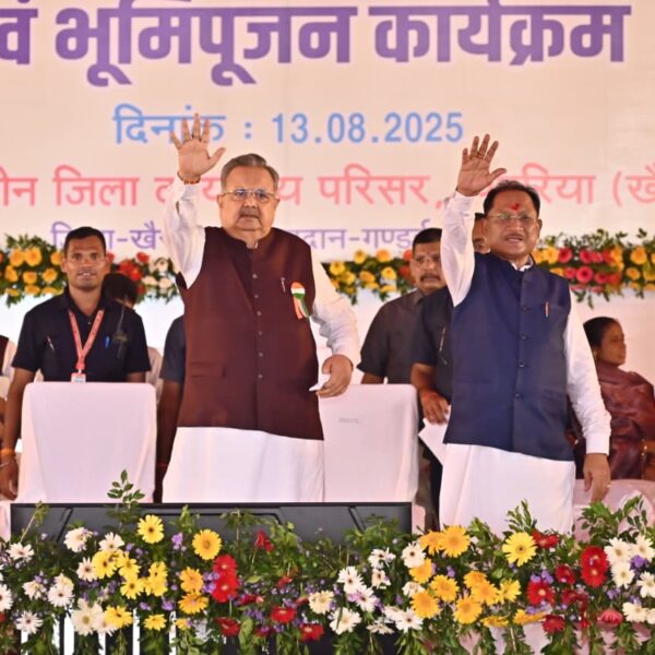 मुख्यमंत्री का संकल्प – विकास का अधूरा सपना अब होगा पूरा, खैरागढ़-छुईखदान-गंडई जिले में अधोसंरचना विकास को मिलेगी नई रफ्तार….