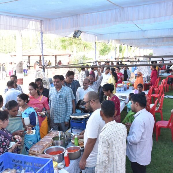 छत्तीसगढ रजत महोत्सव, नगर निगम के चौपाटी में छत्तीसगढ़ी व्यंजन तिहार का हुआ भव्य आयोजन….