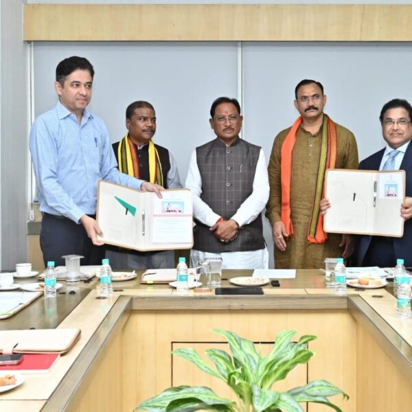 बस्तर में शुरू होगा 200 करोड़ की लागत से 240 बिस्तरों का हाई-टेक सुपर स्पेशियलिटी अस्पताल, अब मरीजों को इलाज के लिए नहीं जाना पड़ेगा रायपुर और बिलासपुर…..