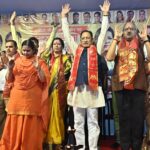 मुख्यमंत्री श्री साय खारुन मईया समरसता भव्य महाआरती में हुए शामिल : महाआरती में मंत्रोच्चार से गूंजा खारुन नदी का महादेव घाट….