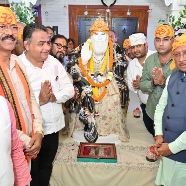 मुख्यमंत्री संत बाबा हरदास राम साहिब जी की बरसी महोत्सव में हुए शामिल……