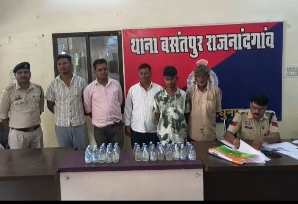 शराब कोचियो के विरूद्व विशेष अभियान चलाकर की गई कार्यवाही, 2 आरोपीयों के कब्जे से 36 पौवा देशी शराब को पुलिस ने किया जप्त…..
