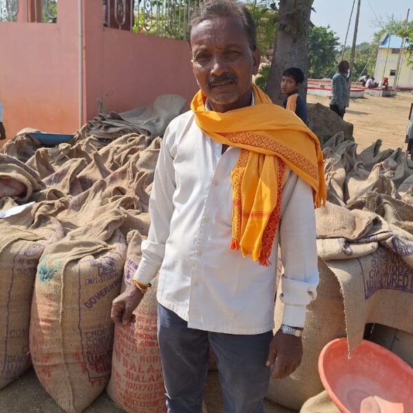 कृषक लक्ष्मण, छगन और खोरबाहरा को धान विक्रय में नहीं हुई परेशानी, आसानी से धान बेच पाए…