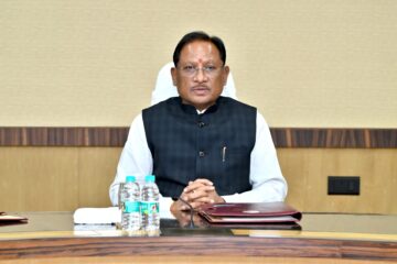 छत्तीसगढ़ में नक्सलवाद अब अंतिम सांसें ले रहा है,…