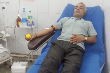 निःशुल्क रक्तदान में जशपुर के सत्येंद्र पाठक दे रहे…