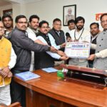 मुख्यमंत्री से सतनामी विकास परिषद के प्रतिनिधिमंडल ने की सौजन्य भेंट….