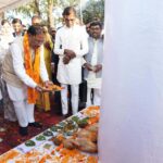 मुख्यमंत्री हसौद में 251 कुण्डीय गायत्री महायज्ञ में हुए शामिल…..