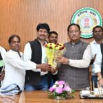 सतनाम पंथ के पदाधिकारियों ने मुख्यमंत्री से की सौजन्य मुलाकात….