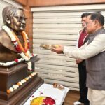 मुख्यमंत्री ने भारत रत्न अटल बिहारी वाजपेयी की प्रतिमा पर माल्यार्पण कर दी श्रद्धांजलि….