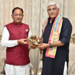 केंद्रीय पर्यटन एवं संस्कृति मंत्री गजेन्द्र सिंह शेखावत ने मुख्यमंत्री से की सौजन्य भेंट….