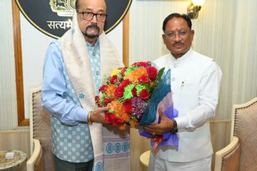 मुख्यमंत्री ने राज्यपाल श्री रमेन डेका को जन्मदिन की&hellip;