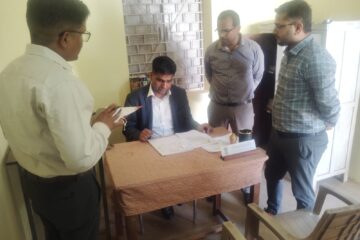 कलेक्टर ने नायब तहसीलदार कार्यालय तुमड़ीबोड़ का किया औचक&hellip;
