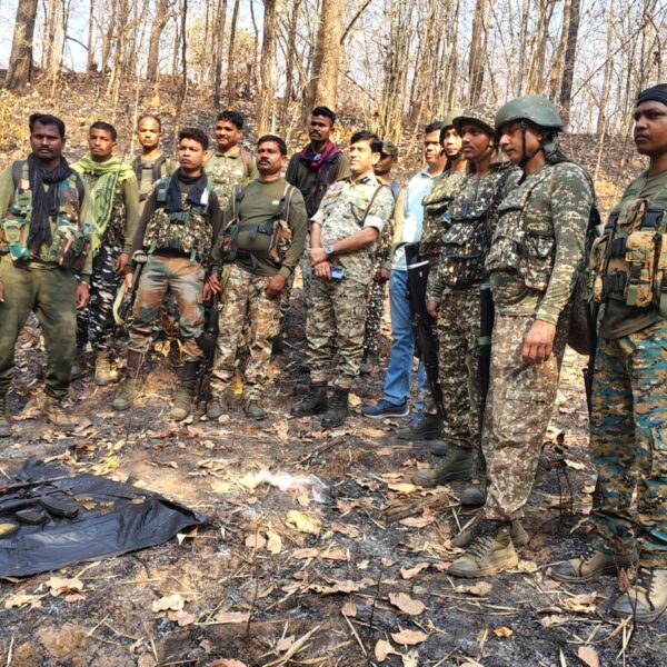 डेडलाइन से पहले माओवादियों के हथियारों का जखीरा बरामद….