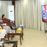 प्रधानमंत्री द्वारा नारी शक्ति वंदन अधिनियम के संबंध में राष्ट्र के नाम प्रसारित संबोधन का मुख्यमंत्री ने टीम के साथ सुना…