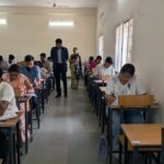 कलेक्टर ने विभिन्न परीक्षा केंद्रों का औचक निरीक्षण कर व्यवस्थाओं का लिया जायजा…