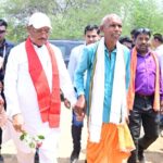 ग्रामीण का न्योता, मुख्यमंत्री का अपनापन – प्रधानमंत्री आवास से साकार हुआ सपना, मुख्यमंत्री ने कराया गृह प्रवेश….