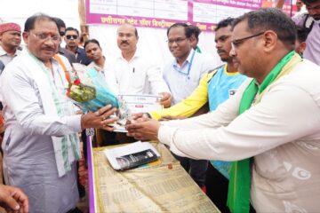 सुशासन तिहार 2026 के समाधान शिविर में मुख्यमंत्री ने&hellip;