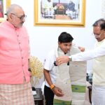 श्रीलंका दौरे के लिए भारतीय अंडर-19 महिला क्रिकेट टीम की उपकप्तान बनीं महक नरवासे : मुख्यमंत्री ने किया सम्मानित…