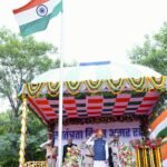 मुख्यमंत्री ने स्वतंत्रता दिवस के मुख्य समारोह में ध्वजारोहण कर प्रदेशवासियों को दी शुभकामनाएं….