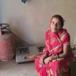 सेवा की कहानी: उज्ज्वला से चंपा की रसोई हुई आसान, धुएं और लकड़ी की परेशानी से मिली राहत….