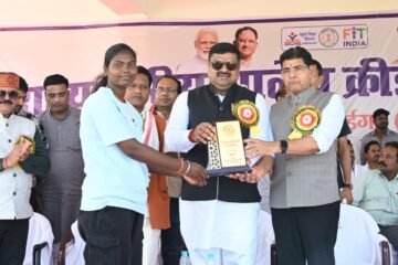 हार से सीखें और जीत का अहंकार न करें,&hellip;