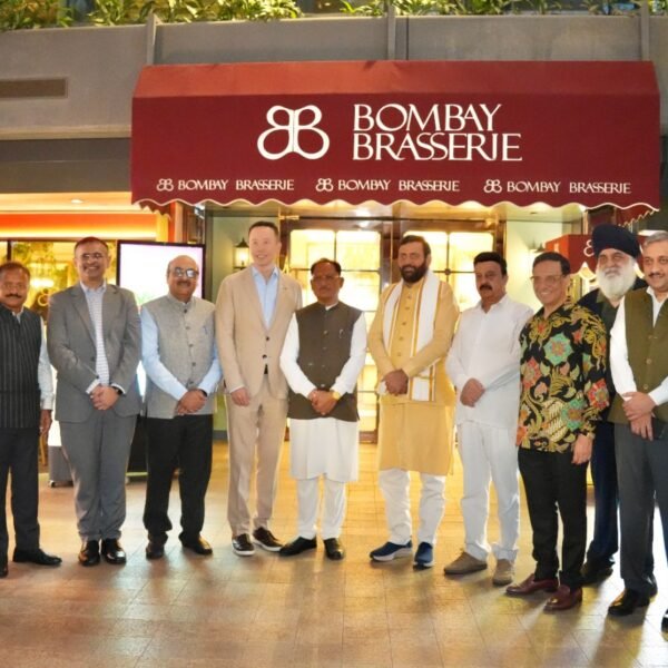 मुख्यमंत्री विष्णु देव साय की गार्डन्स बाय द बे के साथ महत्वपूर्ण चर्चा, सिंगापुर बिजनेस फेडरेशन के लीडरशिप डिनर में हुए शामिल….