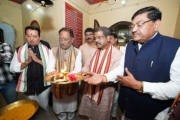 मुख्यमंत्री ने रामचंडी मंदिर में पूजा-अर्चना कर प्रदेश की&hellip;