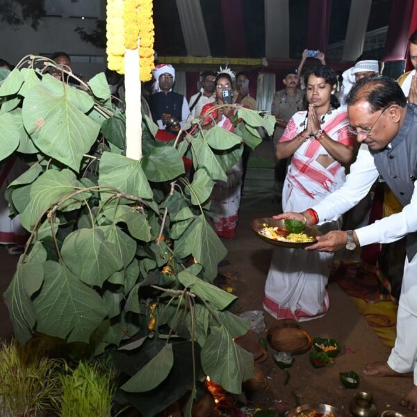 करम परब हमारी समृद्ध जनजातीय संस्कृति और पूर्वजों की अमूल्य धरोहर, इसका संरक्षण एवं संवर्धन हम सभी का नैतिक दायित्व : मुख्यमंत्री….